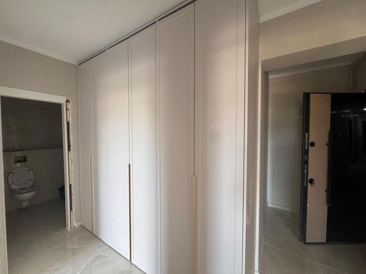 Apartament cu 2 camere decomandat în Ozana