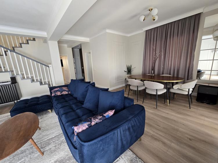Duplex cu 4 camere cu Canalizare în Dumbrăvița