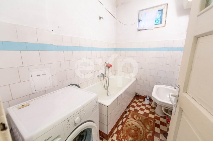 Casă individuală cu 3 camere cu Canalizare în Baciu