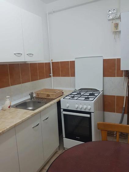 Garsonieră decomandată în Simion Bărnuțiu