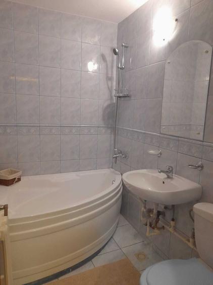 Apartament cu 2 camere semidecomandat în Mazepa 1