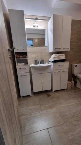 Apartament cu 2 camere decomandat în Politehnica