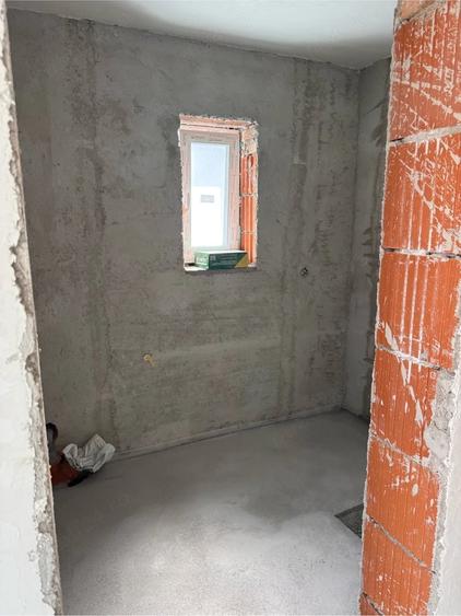 Apartament cu 4 camere decomandat în Ultracentral