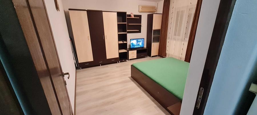 Garsonieră decomandată în Exterior Vest