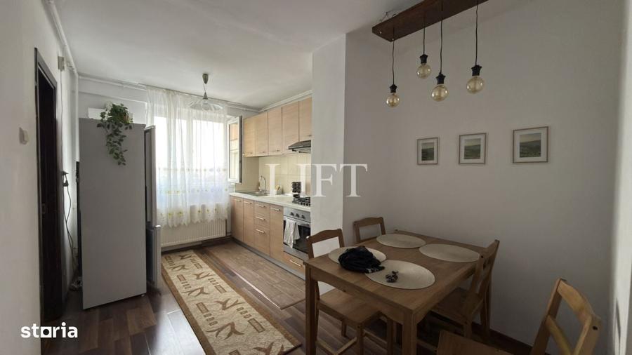 Apartament cu 3 camere decomandat în Griviței