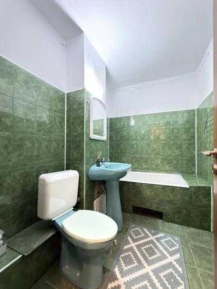 Apartament cu 2 camere decomandat în Lipovei