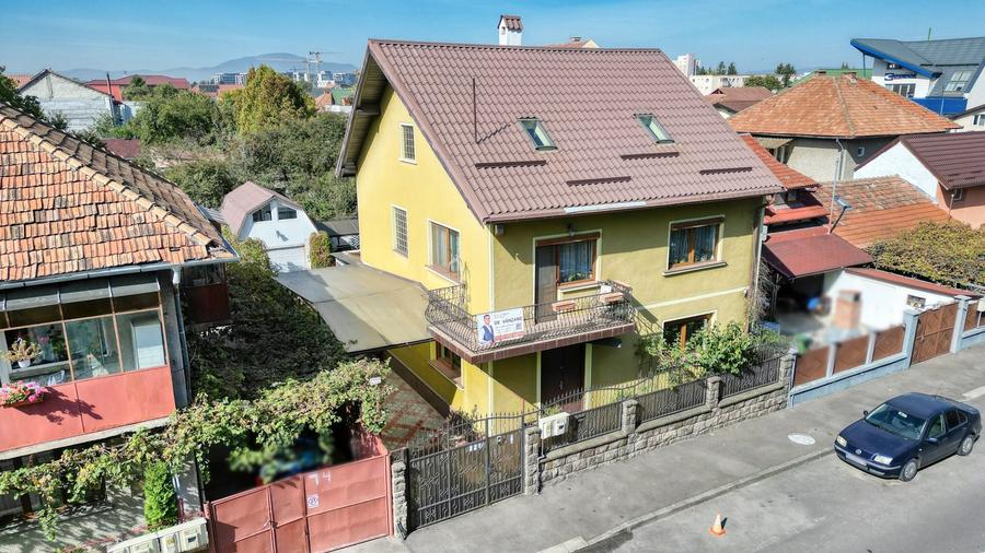 Casă individuală cu 5 camere cu Canalizare în Griviței