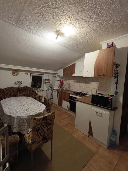 Apartament cu 3 camere decomandat în Șagului