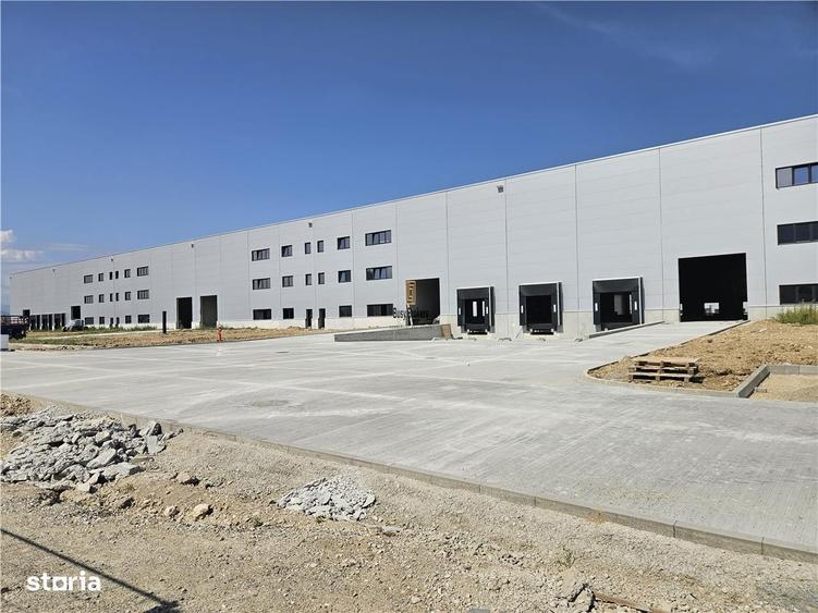 Spațiu comercial, de 1,770 mp, în Vest