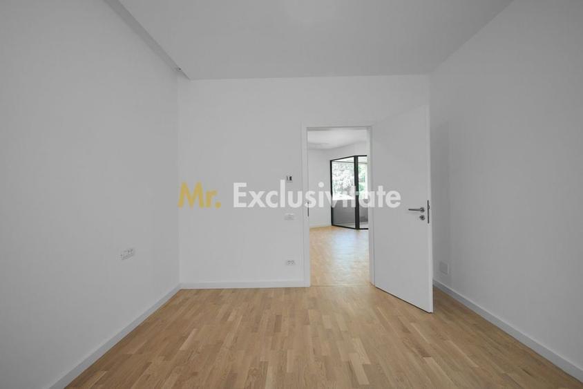 Apartament cu 3 camere decomandat în Trivale