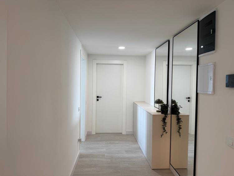 Apartament cu 3 camere decomandat în Bucureștii Noi