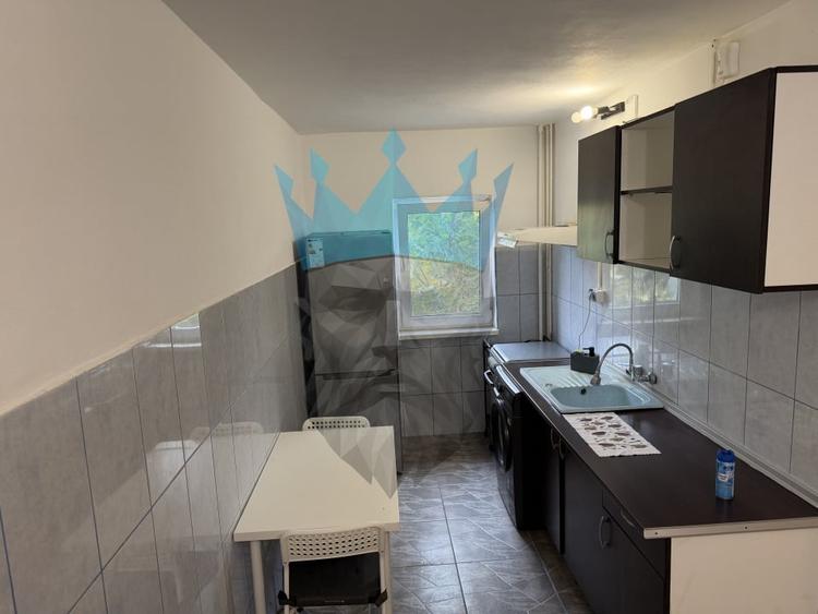 Apartament cu 2 camere decomandat, mobilat în Aviației