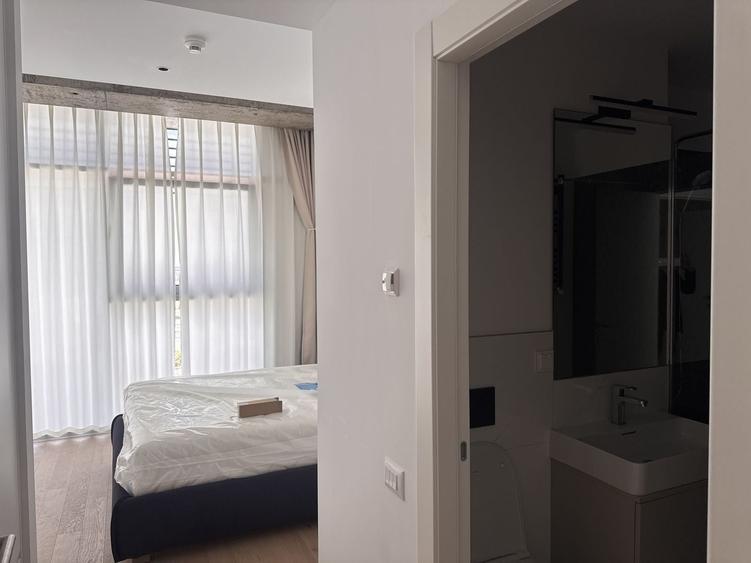 Apartament cu 4 camere în Floreasca
