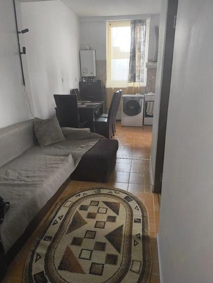 Apartament cu 2 camere decomandat în Gară