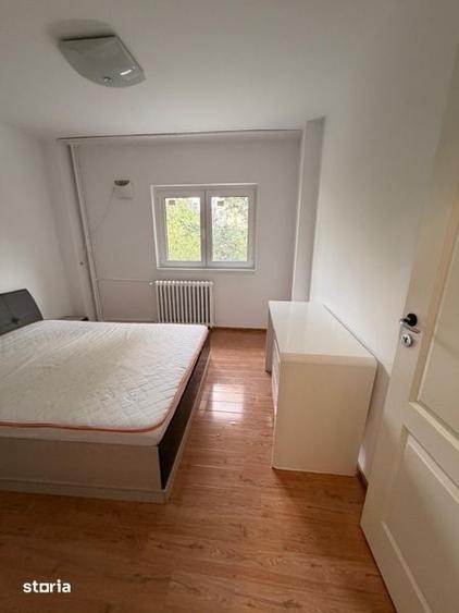 Apartament cu 2 camere semidecomandat în Berceni