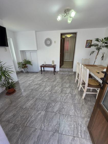Casă renovată cu 6 camere, teren 557 mp – Berceni, Prahova - 31