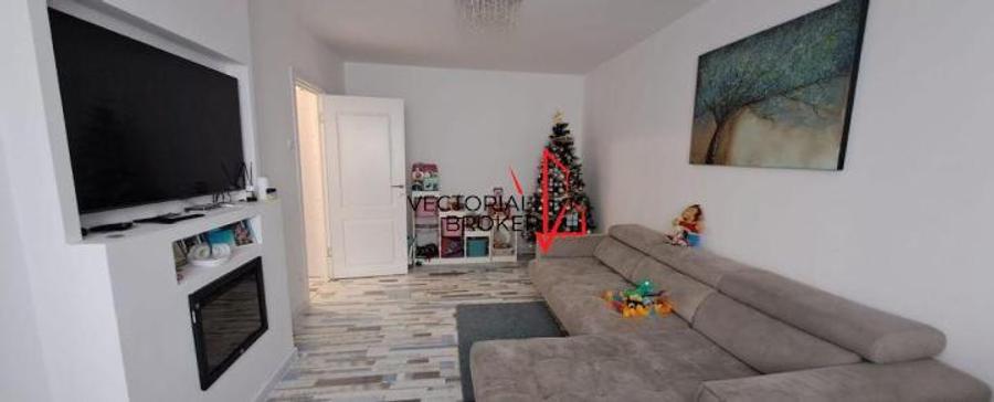 Apartament 3 camere decomandate, et.4, renovat, mobilat, 71mp, Basarabia- Pta Mu - 2