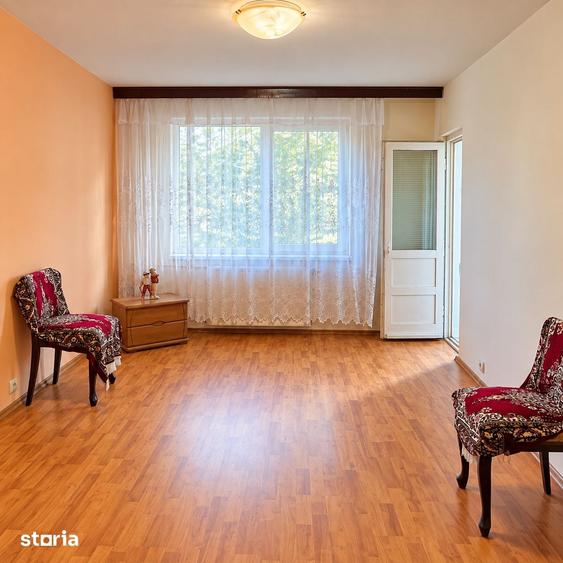 Apartament cu 2 camere decomandat în Crângași