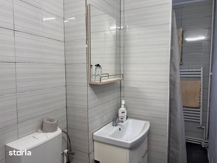 Garsonieră decomandată în Zamfirescu
