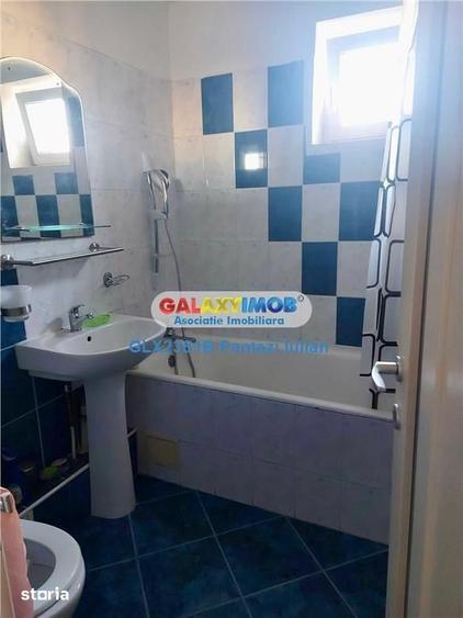 Apartament cu 3 camere semidecomandat în Crângași