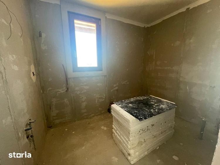Casă cu 4 camere cu Teren 600 Mp în Orașul Vechi