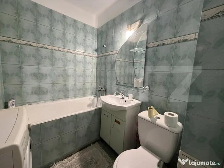 Garsonieră decomandată în Central