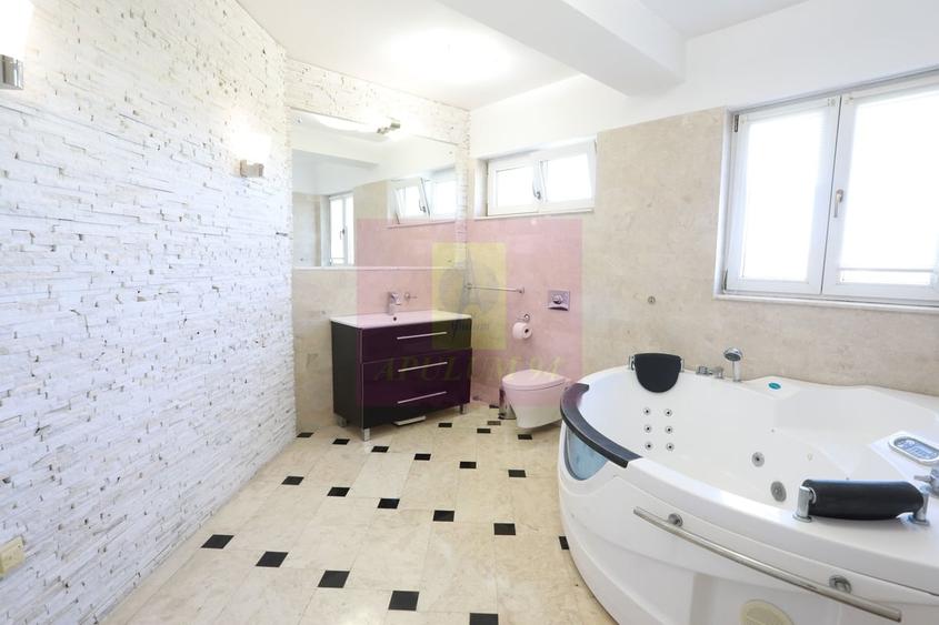 Casă cu 4 camere cu Teren 510 Mp în Săftica