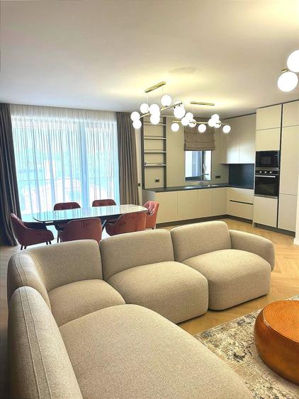 Apartament cu 3 camere decomandat în Iancu Nicolae — fotografia 1