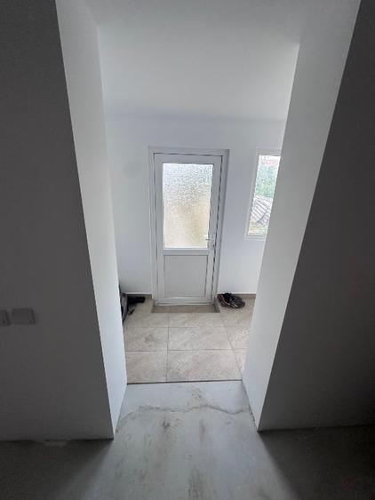 Casă individuală cu 3 camere cu Canalizare în Valu lui Traian