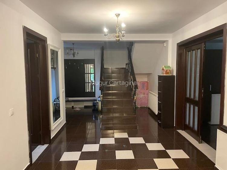 Vila duplex P+1+M Drumul Potcoavei