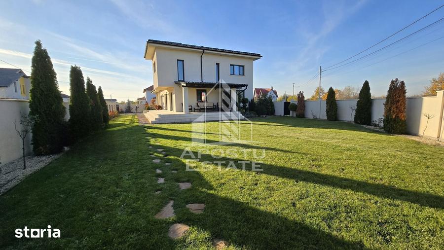 Casă cu 5 camere cu Teren 1200 Mp în Șag