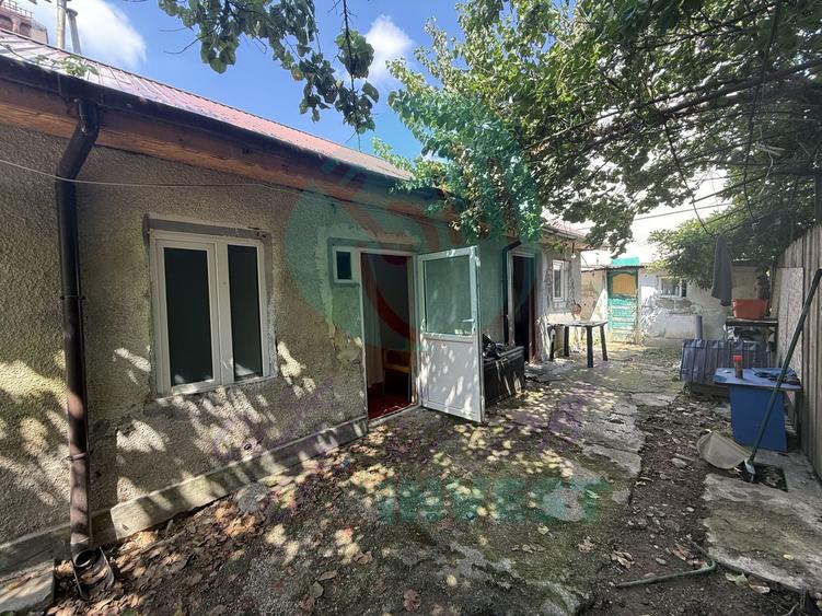 Casă individuală cu 3 camere cu Canalizare în Pache Protopopescu