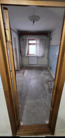 Apartament cu 3 camere decomandat în Gară