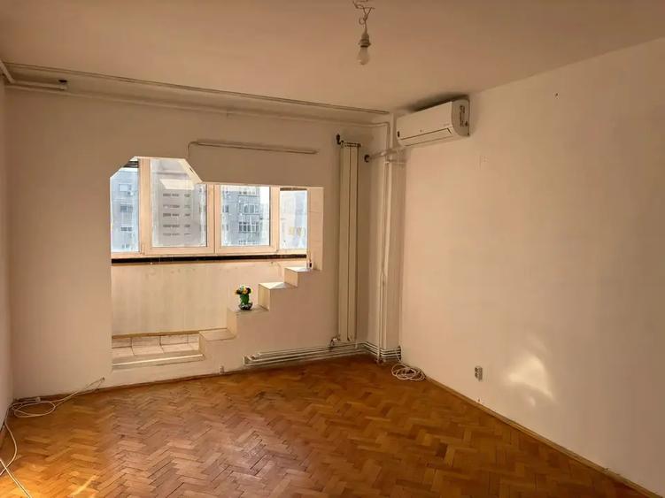 ISPIRESCU MARGEANULUI BIRNOVA, CENTRALA PROPRIE, BLOC 1984 - 4
