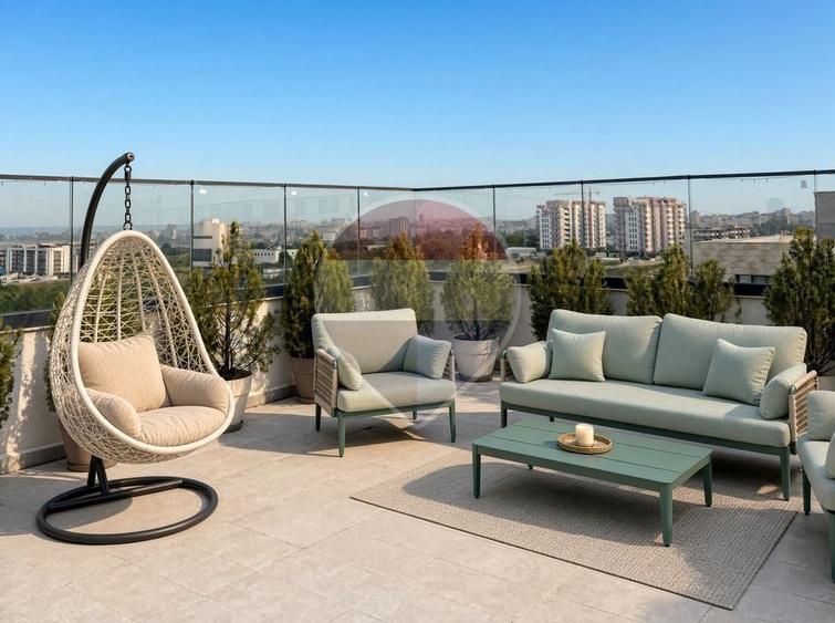 Penthouse cu 3 camere decomandat, mobilat în Tomis Plus