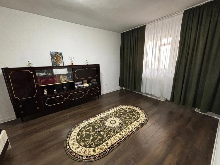 Apartament cu 2 camere decomandat în Ostroveni