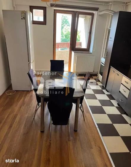 Apartament cu 3 camere decomandat în Elisabetin