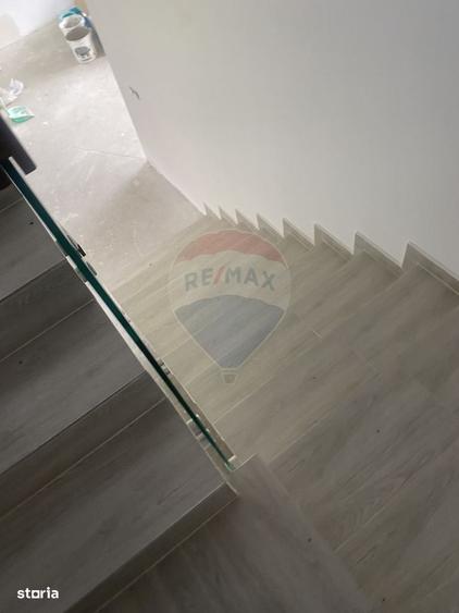 Casă cu 4 camere cu Teren 286 Mp în Ghermănești