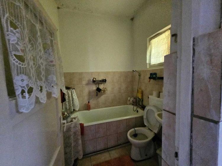 Casa de vanzare in Sarmasu - 5