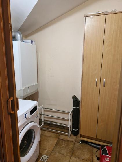 Apartament cu 4 camere semidecomandat în Circumvalațiunii