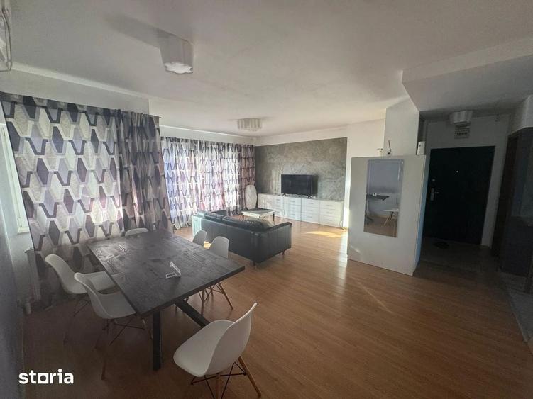 Apartament cu 3 camere în Băneasa
