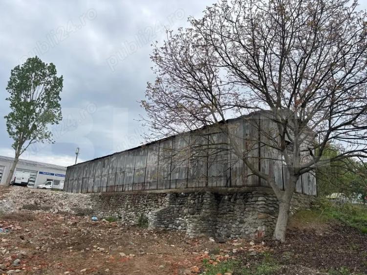 Spațiu industrial, de 606 mp, în Sud