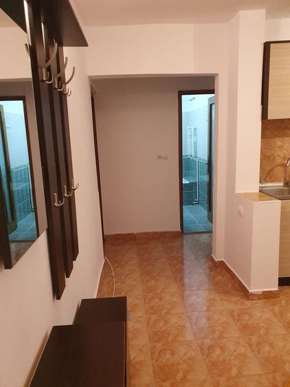 Apartament cu 2 camere decomandat în Exterior Vest