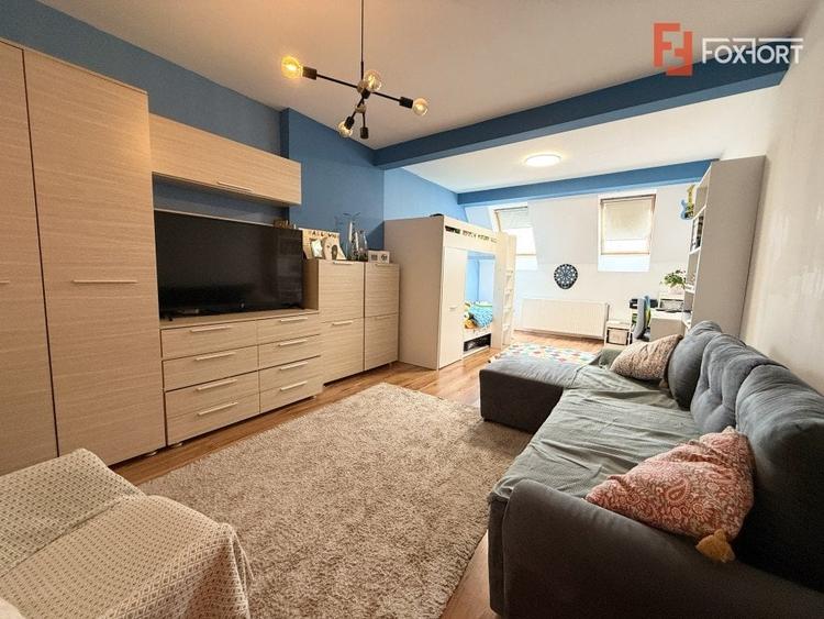 Apartament cu 2 camere decomandat, mobilat în Lipovei