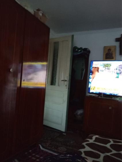 Casă cu 3 camere în Suseni