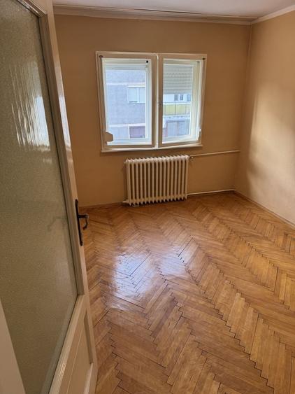 Apartament cu 3 camere decomandat în Ultracentral