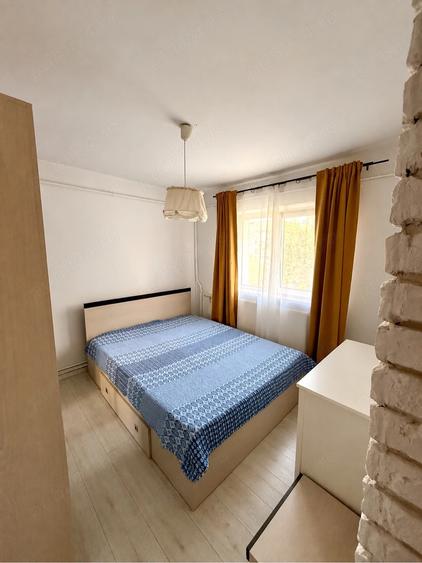 Apartament cu 2 camere decomandat în Nicolina