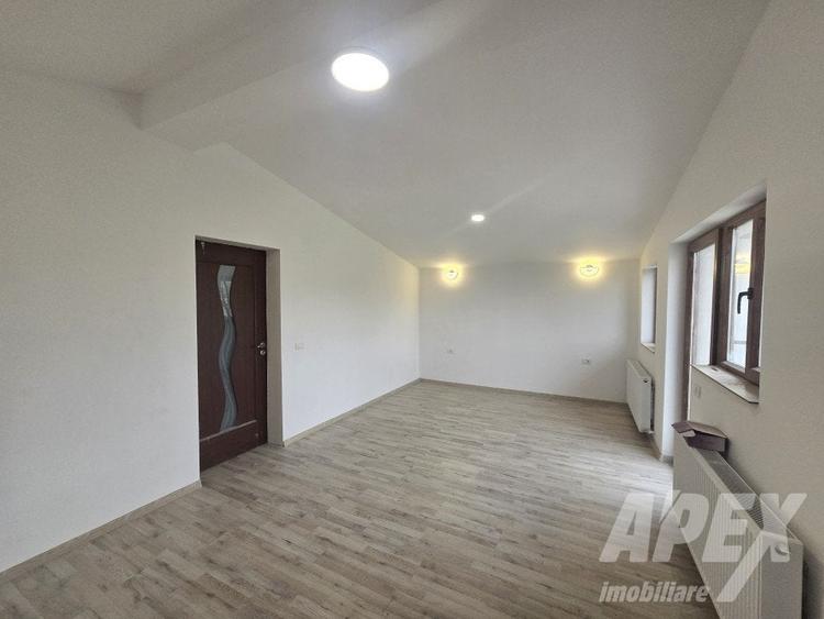 Casă individuală cu 3 camere cu Canalizare în Clinceni