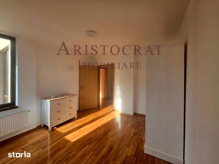 Casă cu 3 camere cu Teren 246 Mp în Corbeanca