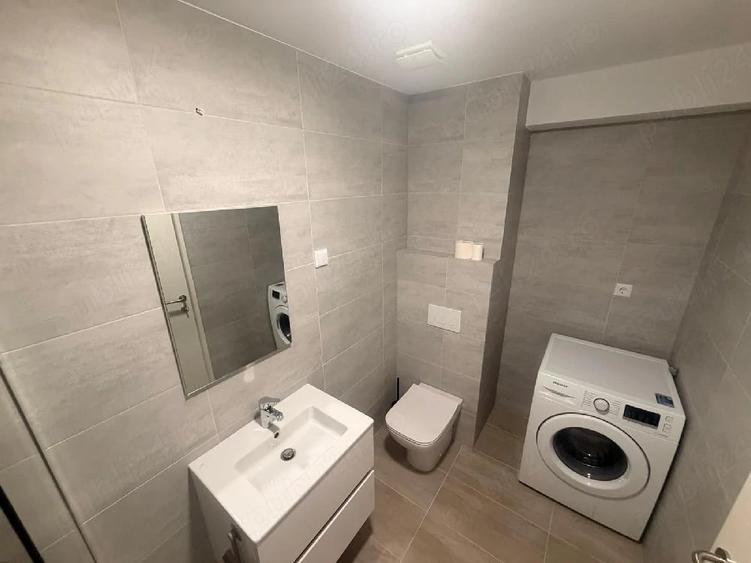 Apartament cu 2 camere decomandat în Drumul Taberei